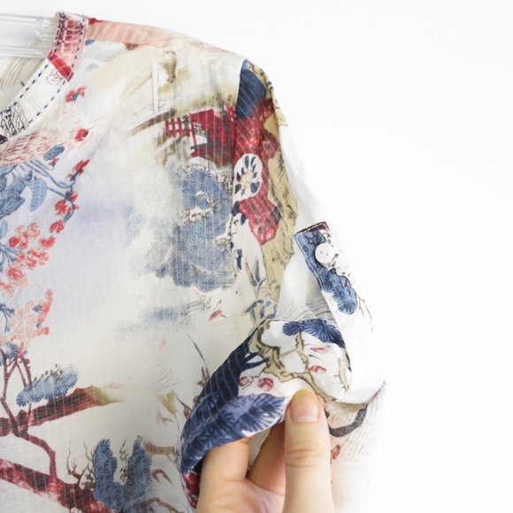 Lilibleu light linen cotton Japanese art print top - Picture 8 of 9